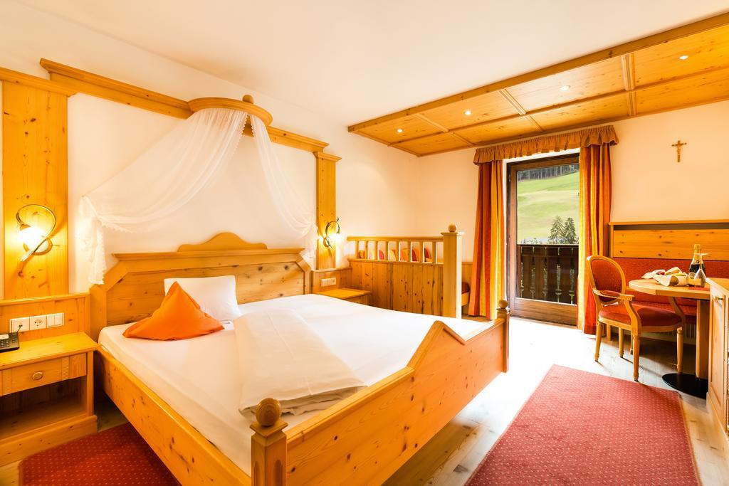 Berghotel Racines Δωμάτιο φωτογραφία