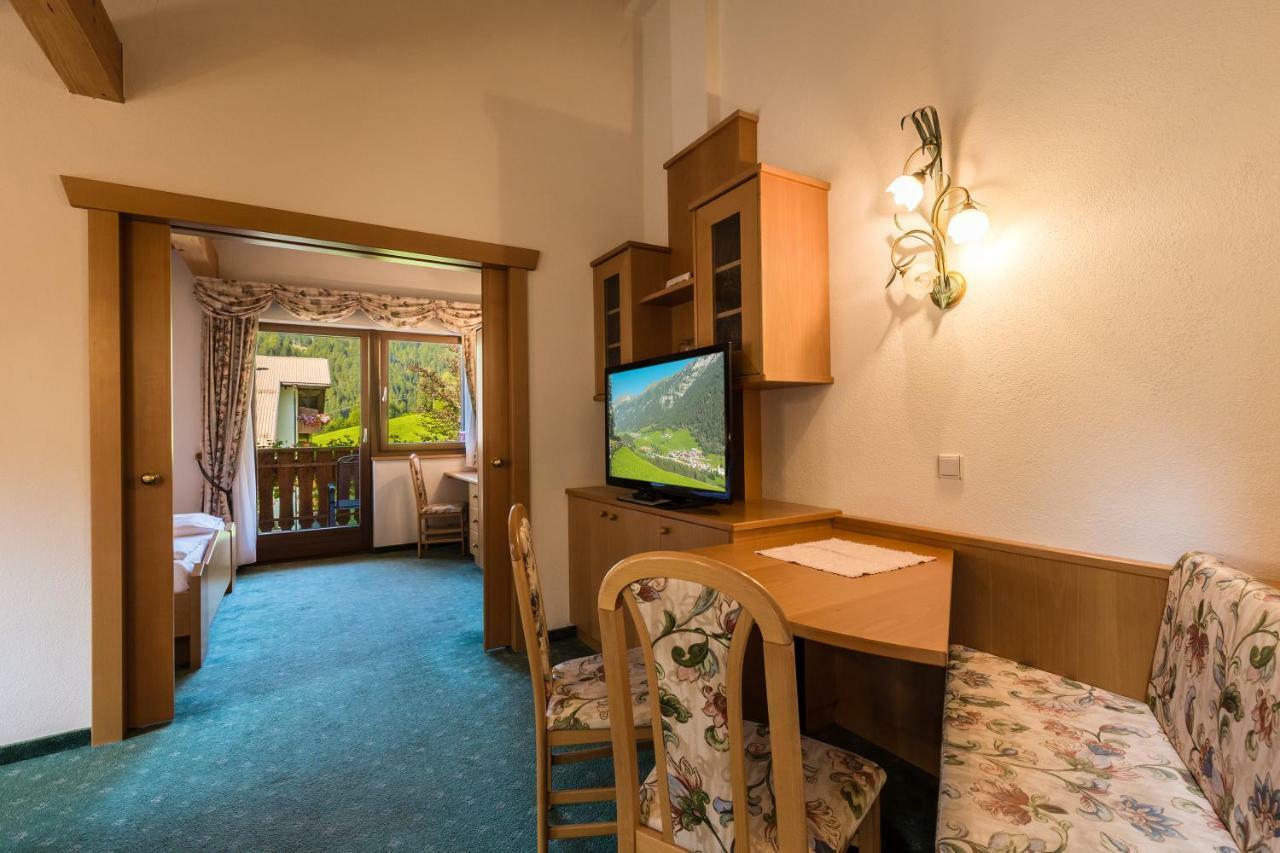 Berghotel Racines Εξωτερικό φωτογραφία